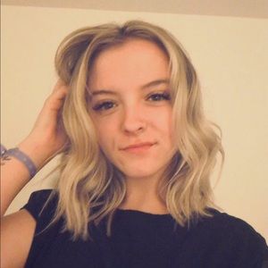 Meet your Posher, Krystal